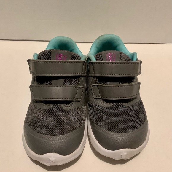 Nike Star Runner 2 TD (CT3609 001) Gunsmoke & Hyper Violet - Picture 4 of 6